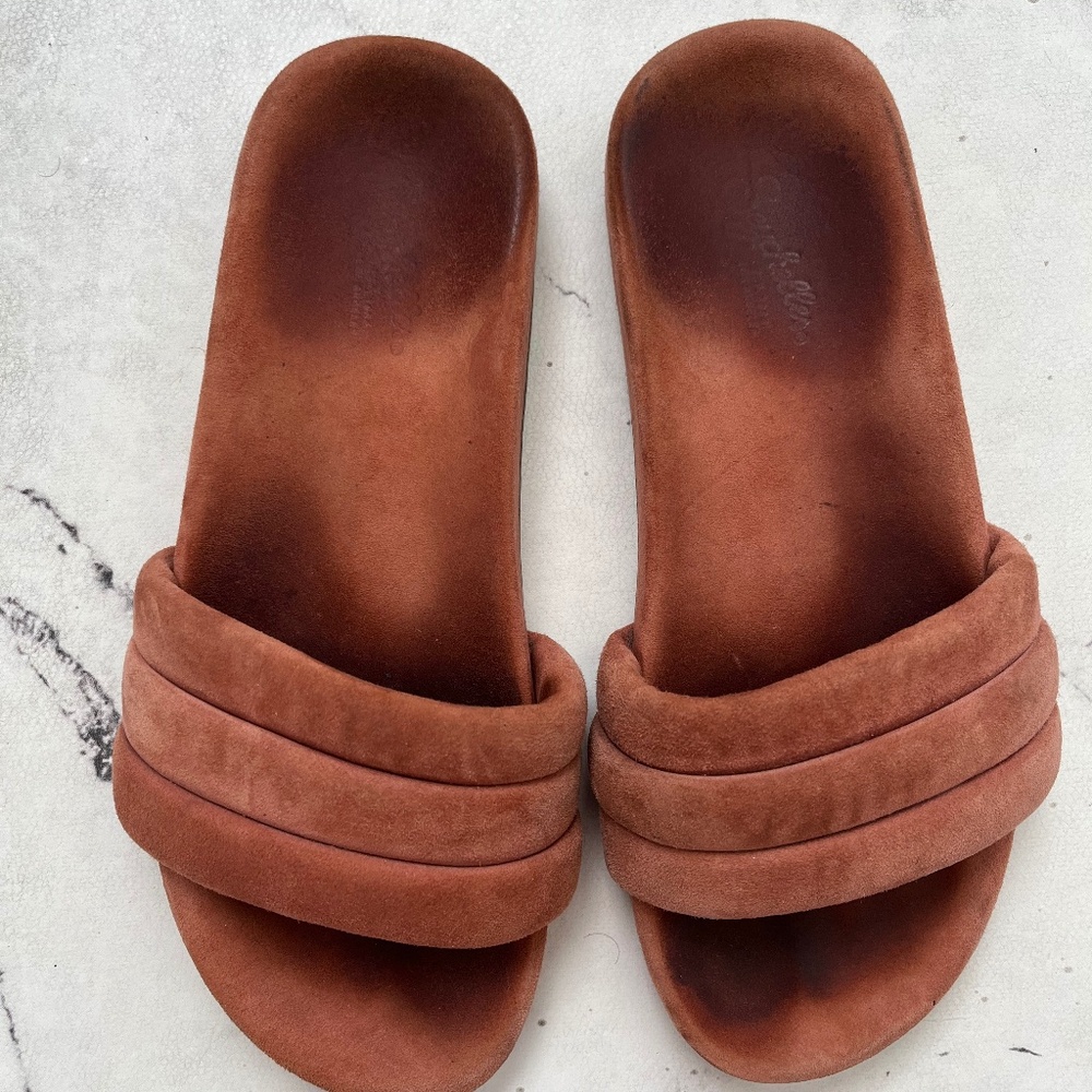 Seychelles slip on sandals